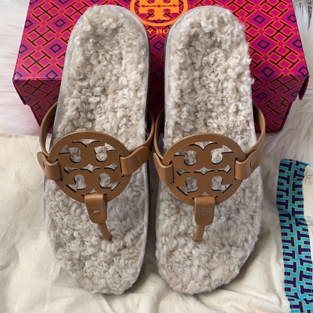 🐑 Tory Burch Miller Cloud Shearling Leather Sandals - 8 - New in Box